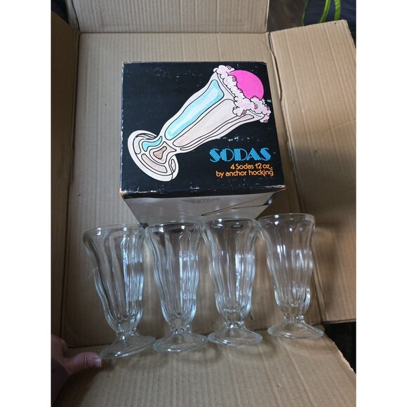 4 VINTAGE Wavy Anchor Hocking OLD FASHIONED‎ Milkshake Soda Fountain Glasses - Picture 1 of 10